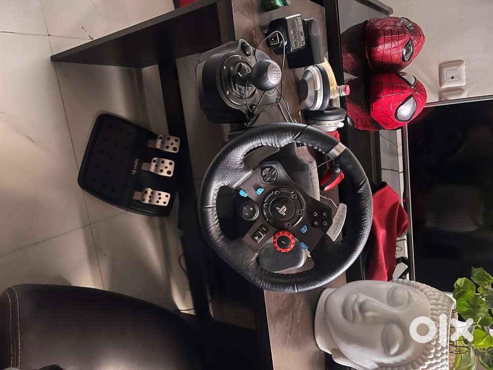 Logitech steeringwheel with shifter combo brandnew