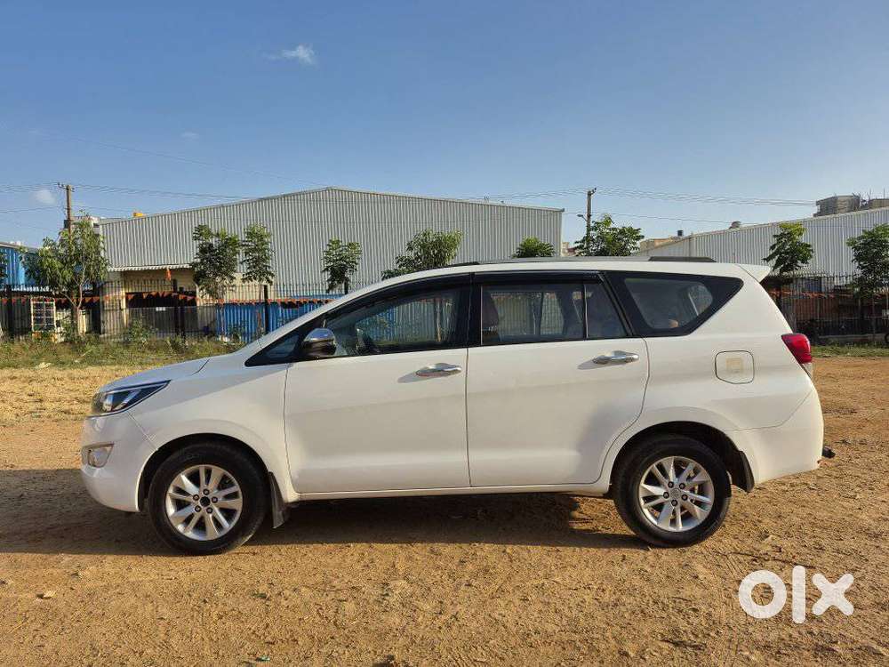 Toyota Innova Crysta [2020-ongoing] 2.4 Gx 7 Str, 2020, Diesel