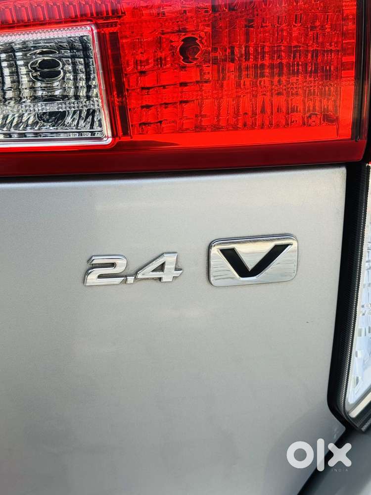 Toyota Innova Crysta 2.4 V 8 Str, 2019, Diesel