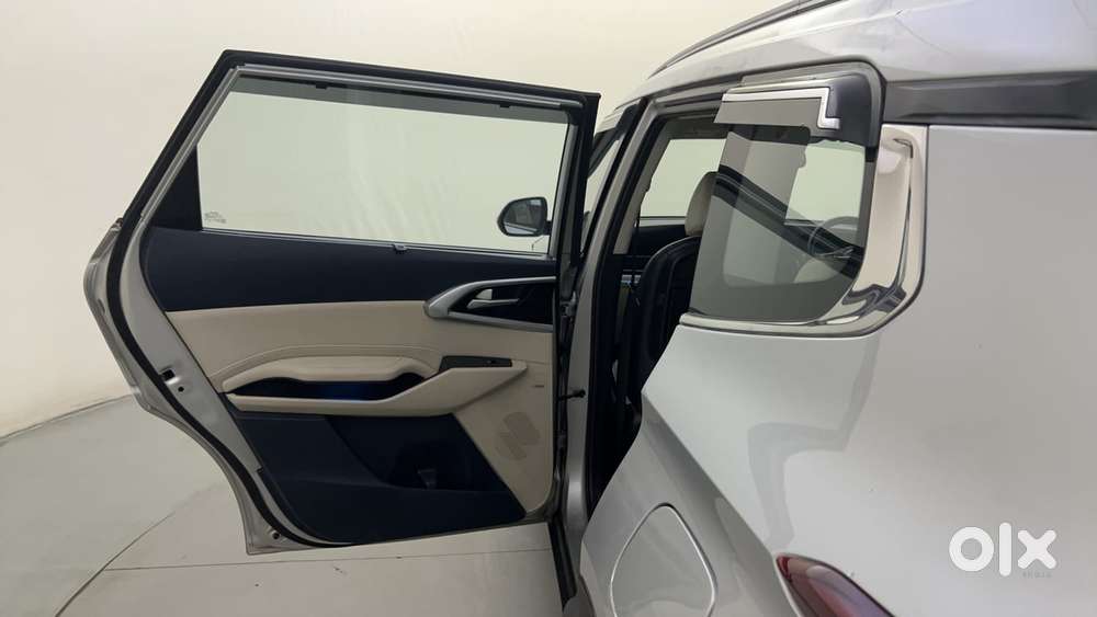 Kia Carens 1.5 Luxury Plus Diesel At 6 Str, 2022, Diesel