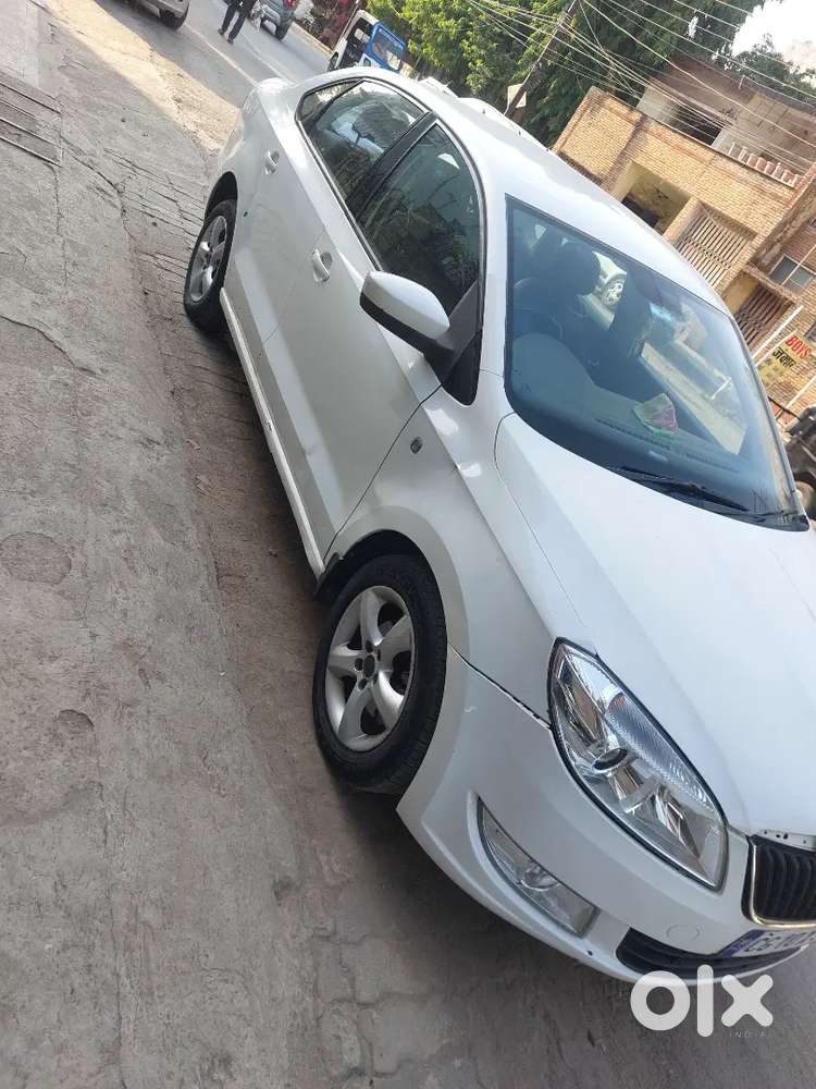 Skoda Rapid 2015 Petrol Well Maintained