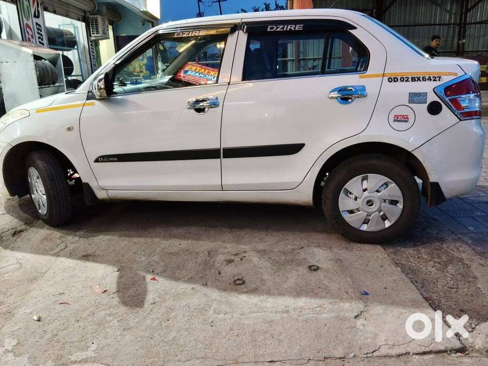 Maruti Suzuki Dzire 1.2 Vxi Cng, 2022, Petrol