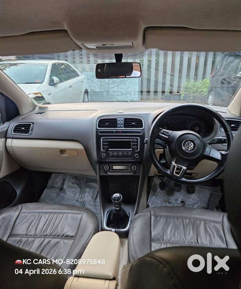 Volkswagen Vento 2010-2013 Petrol Highline, 2013, Petrol