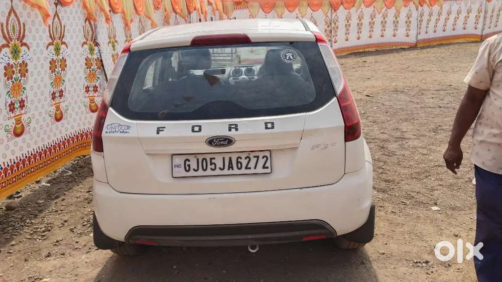 Ford Figo 2012 Cng & Hybrids 75780 Km Driven