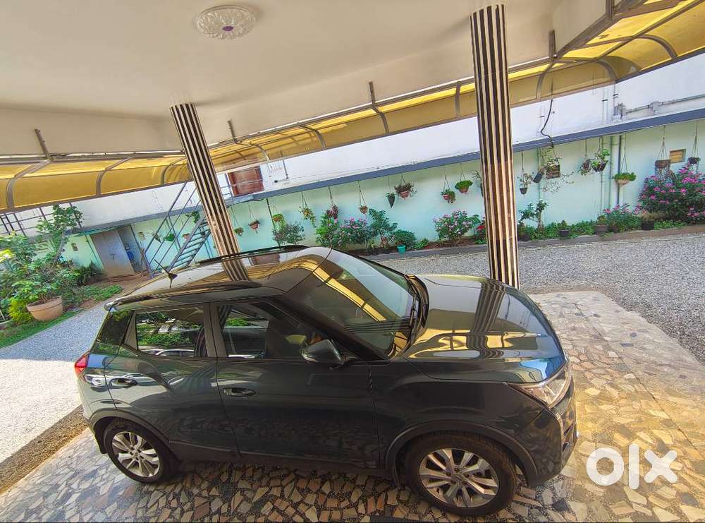 Mahindra Xuv 300 W8(2021)