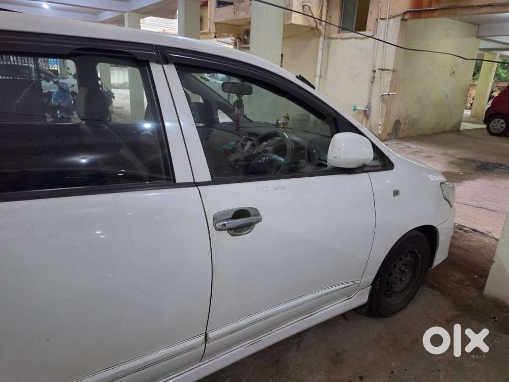 Innova 2.5 G (2016)