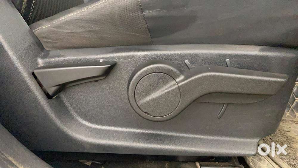 Mahindra Thar Lx Hard Top Petrol At Rwd, 2023, Petrol