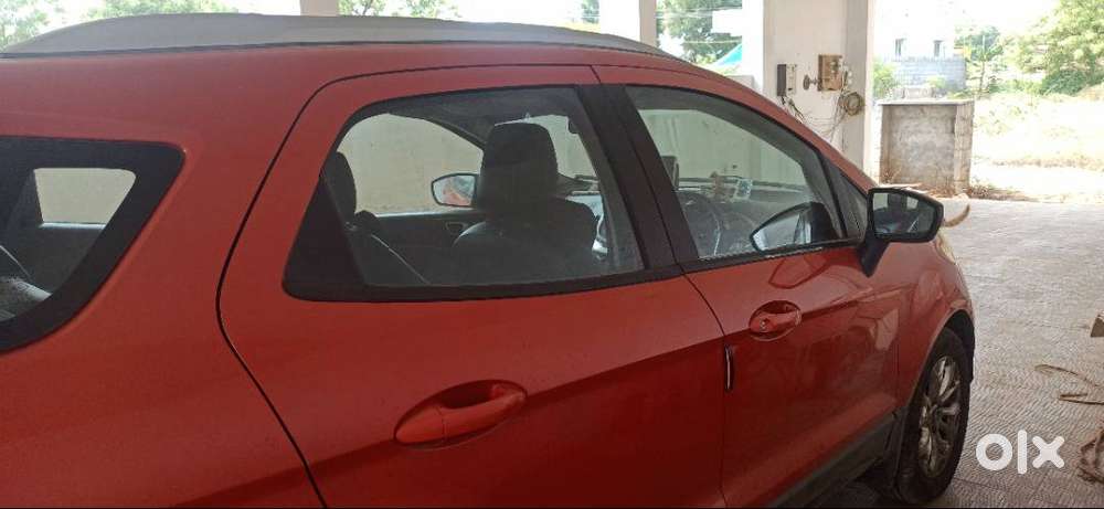 Ford Ecosport Titanium 2014 Diesel Well Maintained