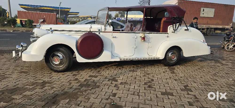 Vintage Car For Sale In Agra