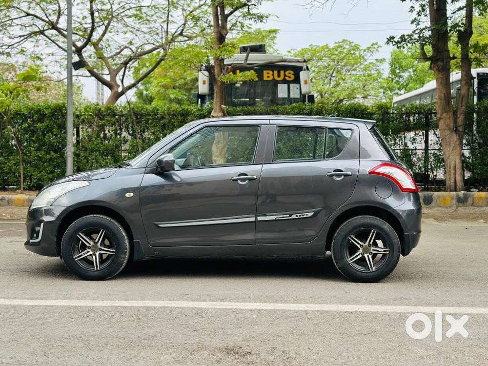 Maruti Suzuki Swift Lxi Option, 2015, Cng & Hybrids