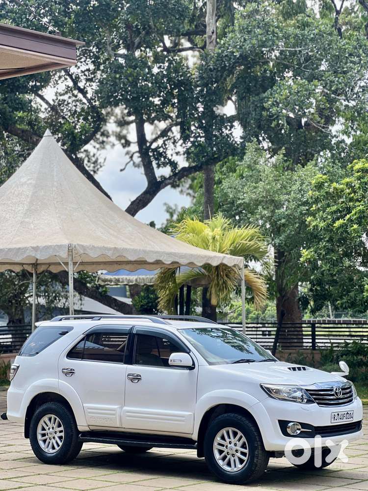 Toyota Fortuner 3.0 4x2 Mt, 2013, Diesel