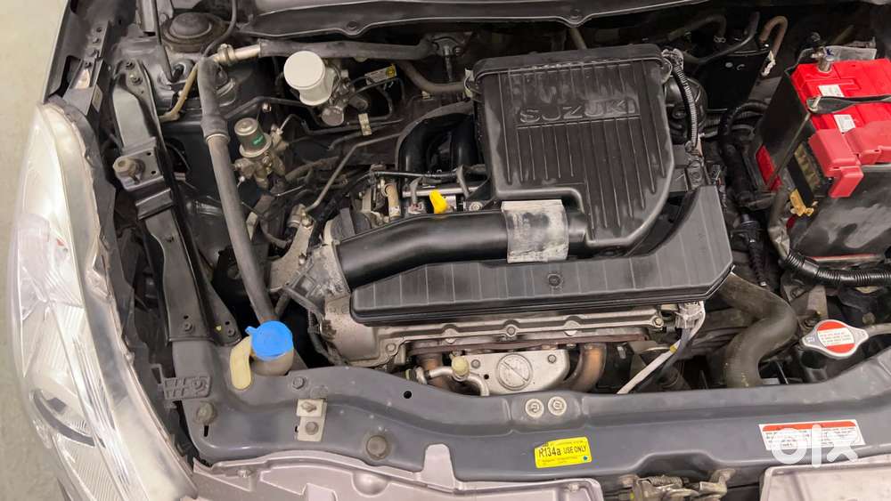 Maruti Suzuki Swift Dzire 1.3 Vxi, 2014, Petrol