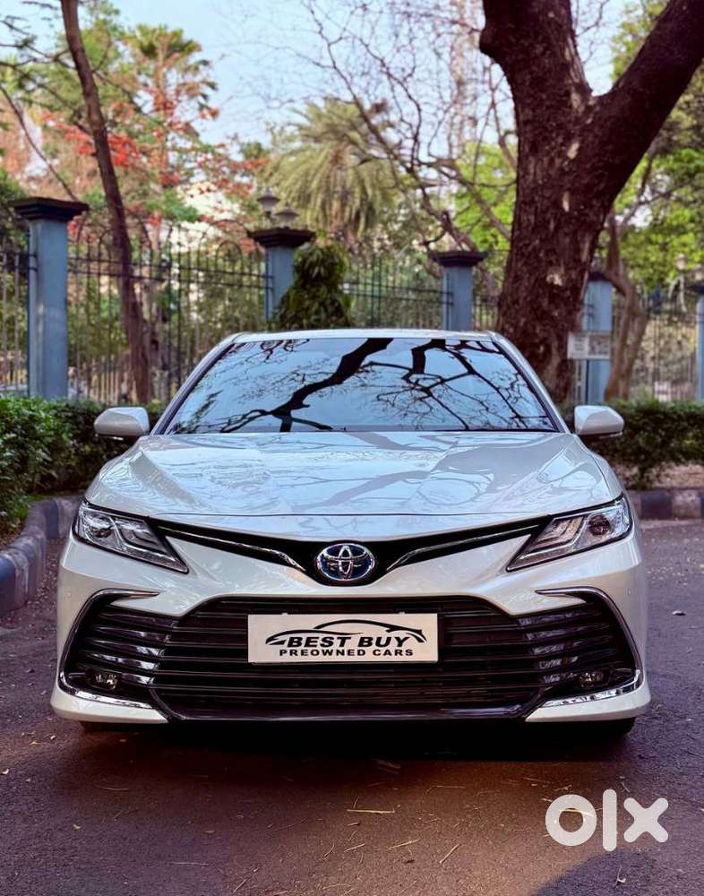 Toyota Camry Hybrid, 2024, Petrol