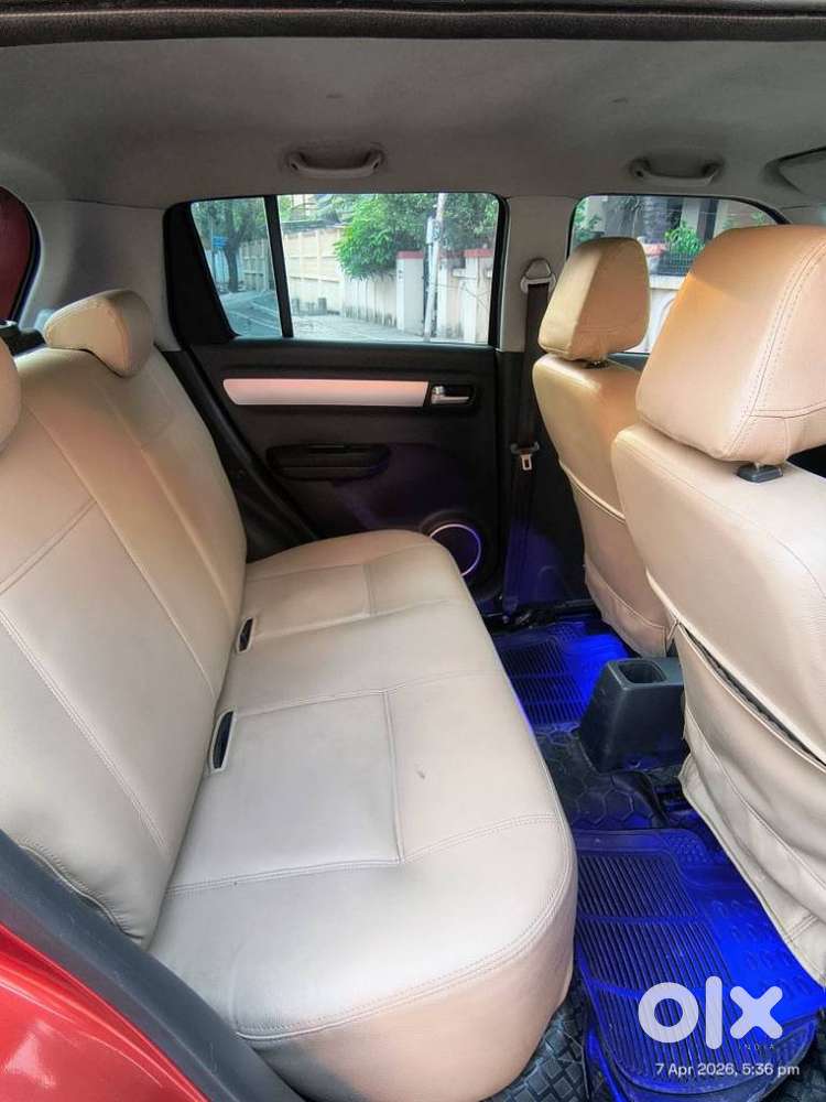 Maruti Suzuki Swift Vxi + Manual, 2010, Petrol