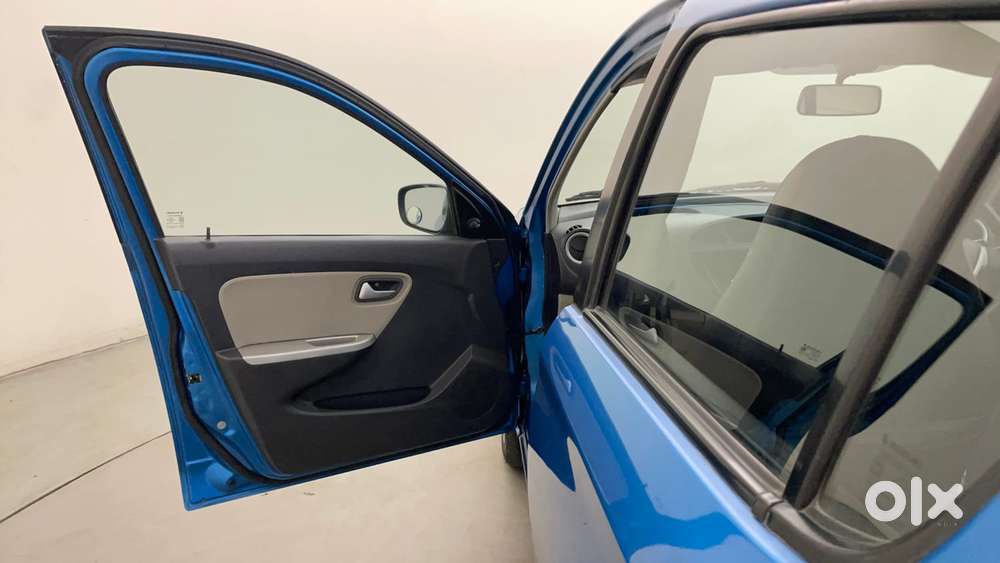 Maruti Suzuki Alto K10 1.0 Vxi Amt, 2016, Petrol