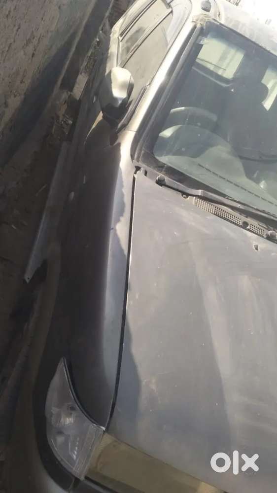 Chevrolet Tavera 2011