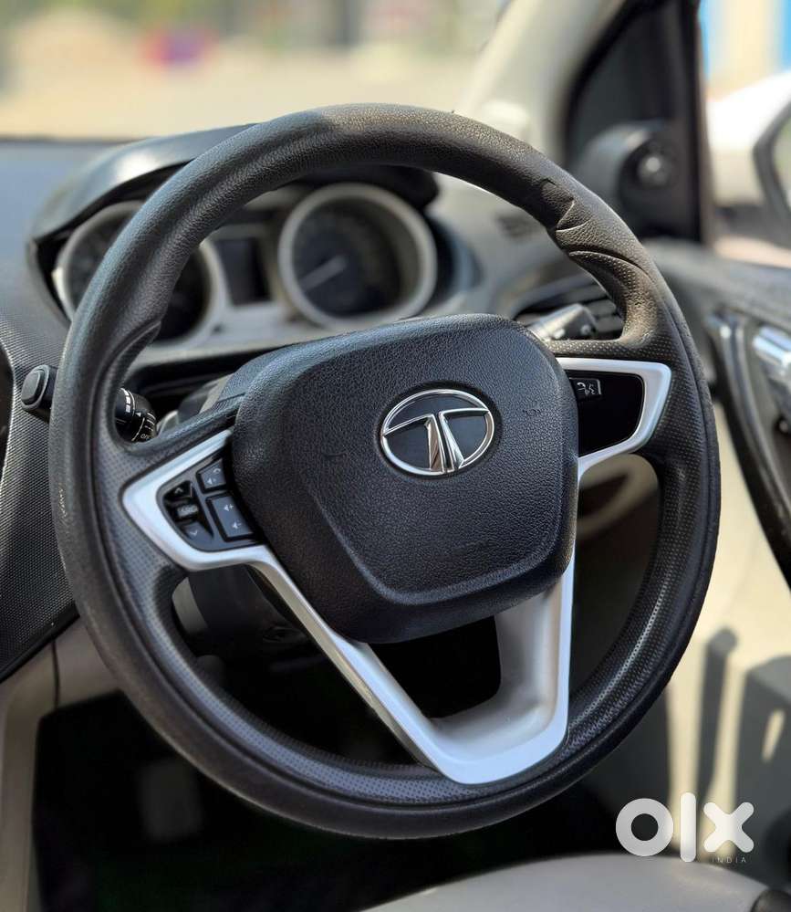 Tata Tiago Xz, 2018, Petrol