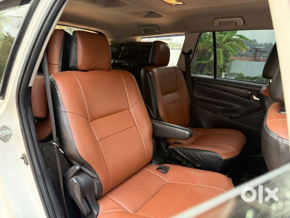 Toyota Innova Crysta 2017 Diesel Manual