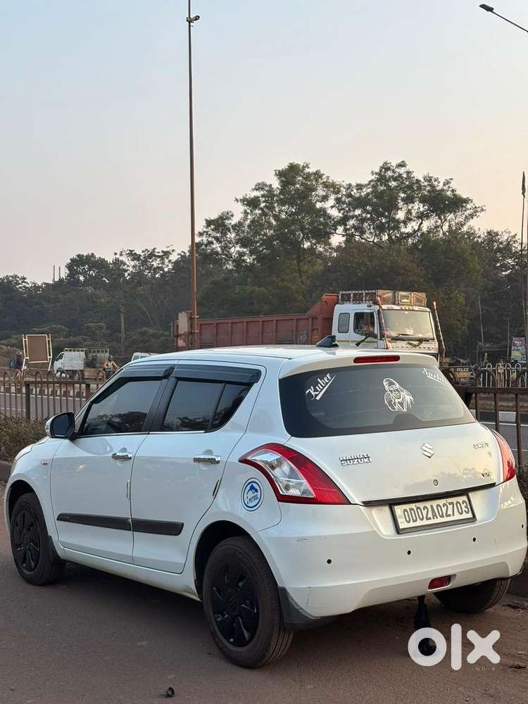 Maruti Suzuki Swift Vxi Car 2017 November