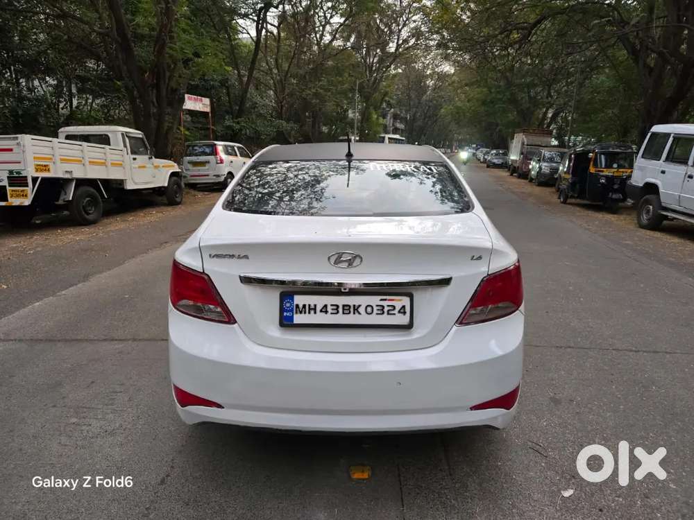 Verna1.6(automatic 2017) 60,000km