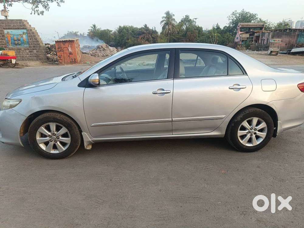 Toyota Corolla Altis 2010-2013 Vl, 2009, Petrol