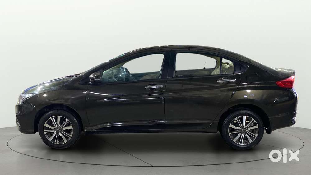 Honda City I-vtec V, 2018, Petrol