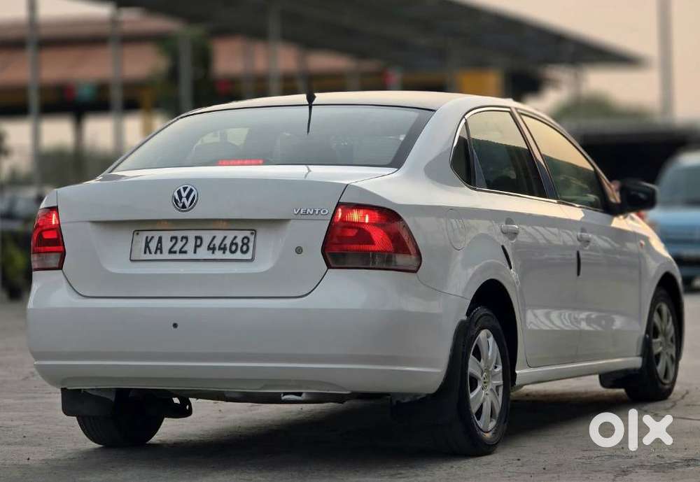 Volkswagen Vento, 2011, Petrol