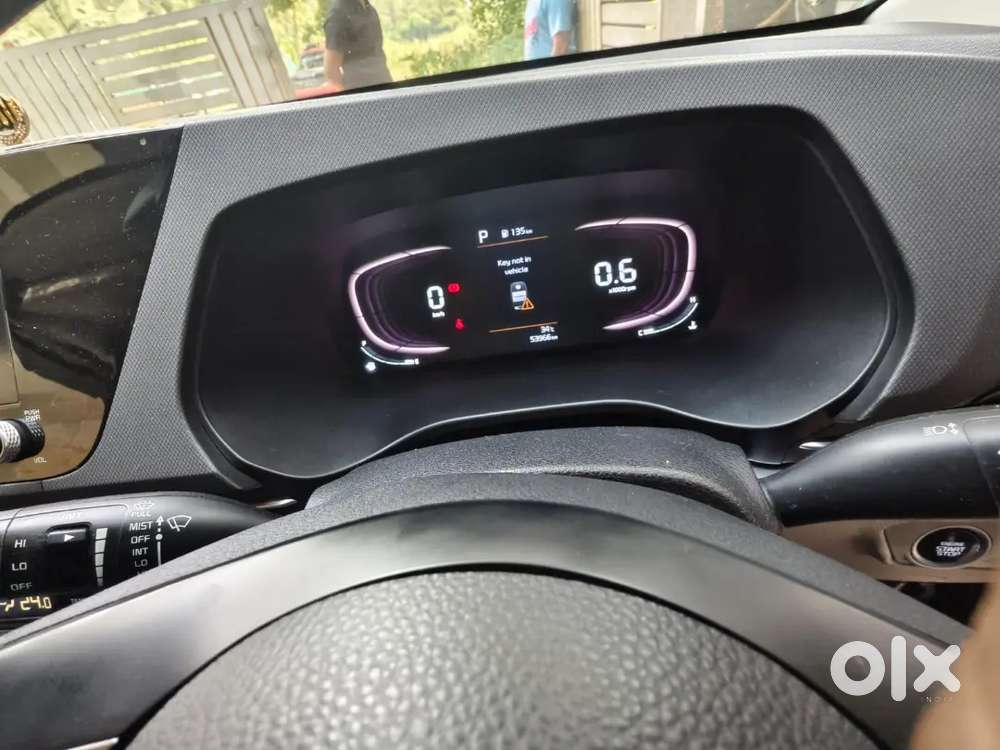 Kia Carens 2022 Petrol Good Condition