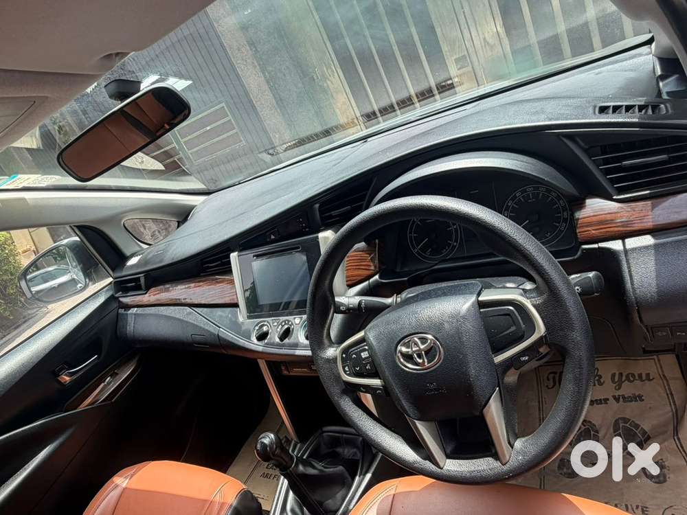 Innova Crysta 2.4 G 2020/21 Modal Toyota Diesel Manual Car 2021