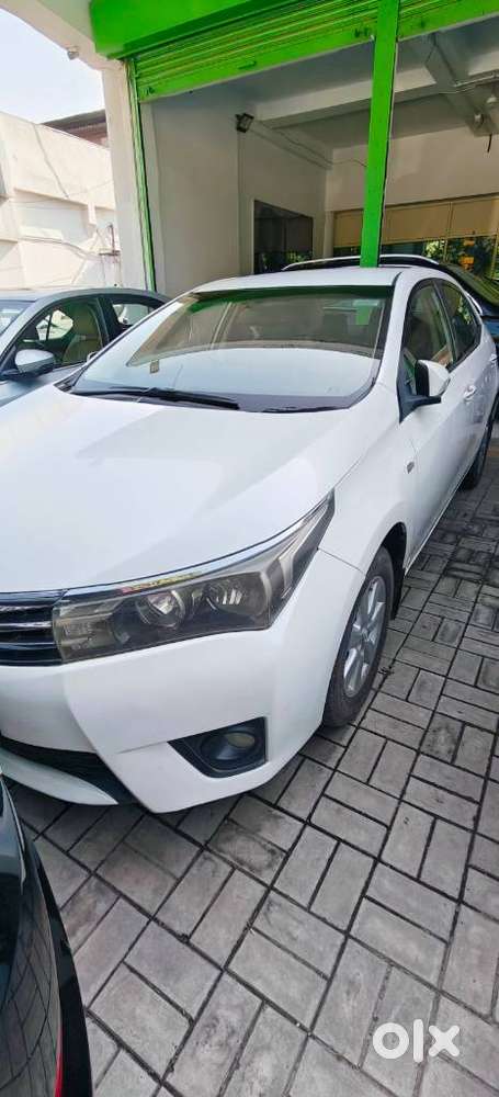 Toyota Corolla Altis Vl, 2014, Petrol