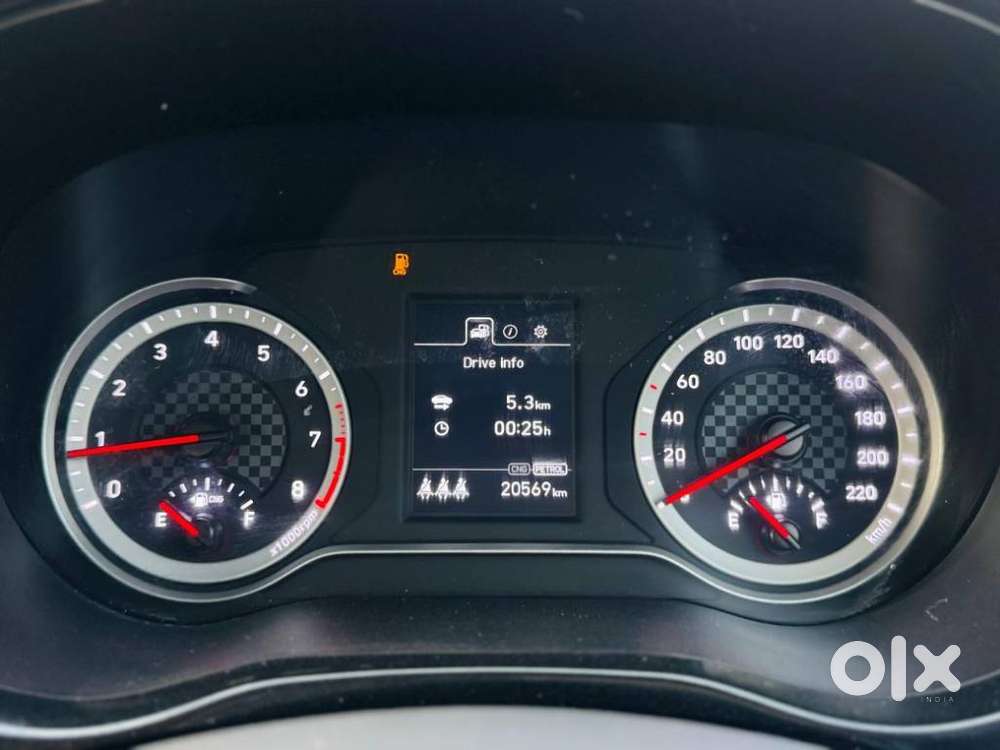 Hyundai Aura 1.2 Sx Cng, 2024, Cng & Hybrids