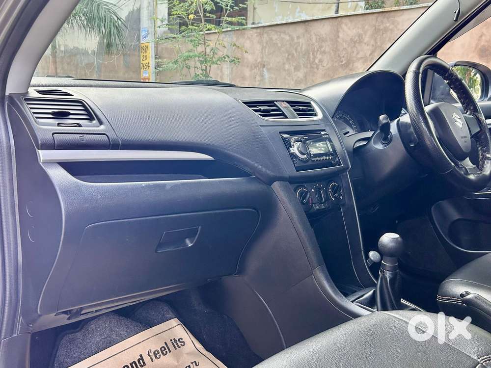 Maruti Suzuki Swift Lxi Option, 2017, Petrol