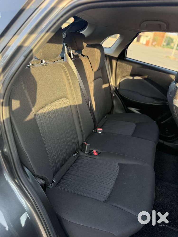 Maruti Suzuki Baleno Sigma, 2024, Petrol