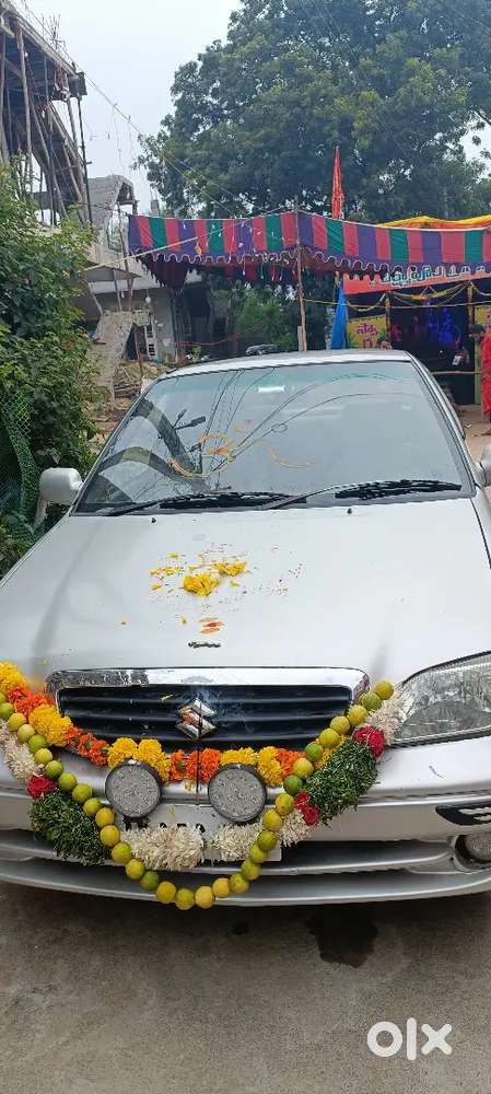 Maruti Suzuki Esteem 2006