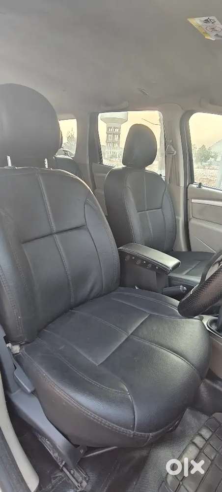 Car Nissan Terrano 2014