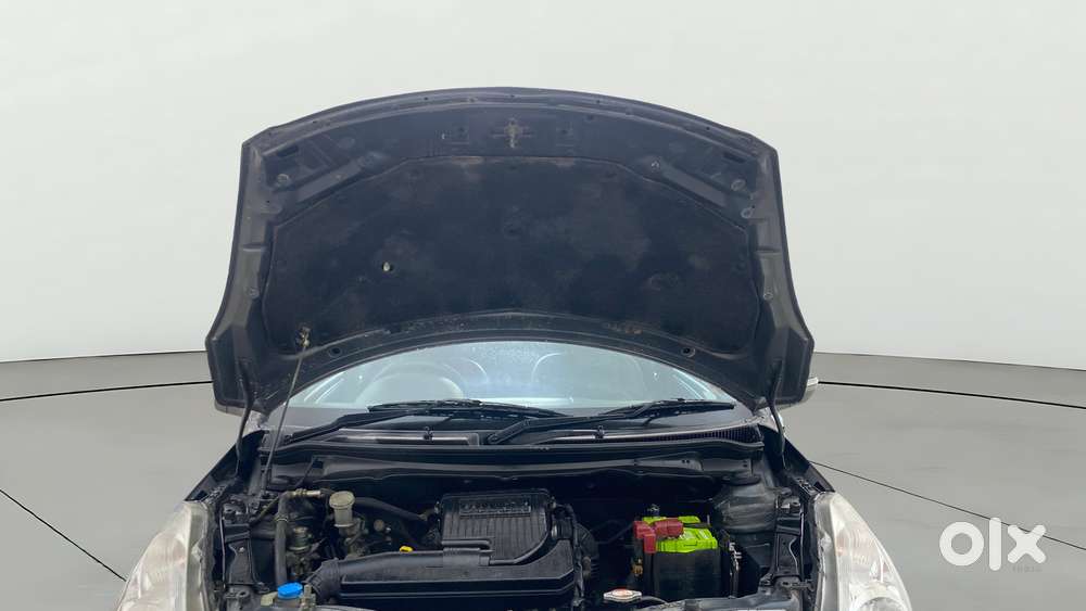 Maruti Suzuki Swift 2011-2014 Vxi, 2013, Petrol