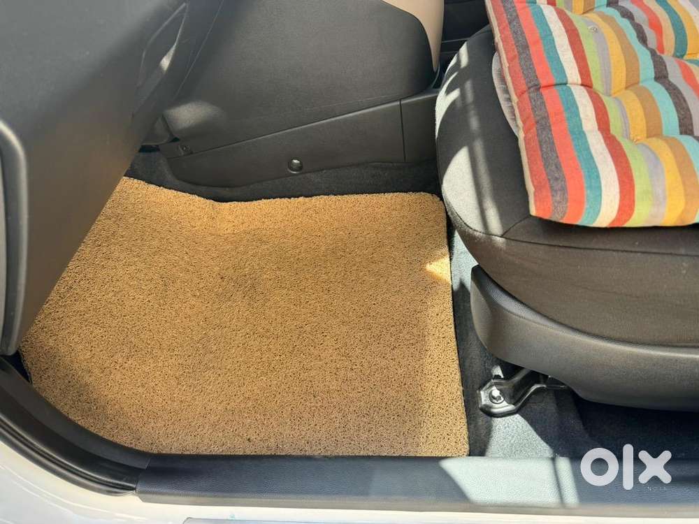 Hyundai Grand I10 2015 Petrol Well Maintained