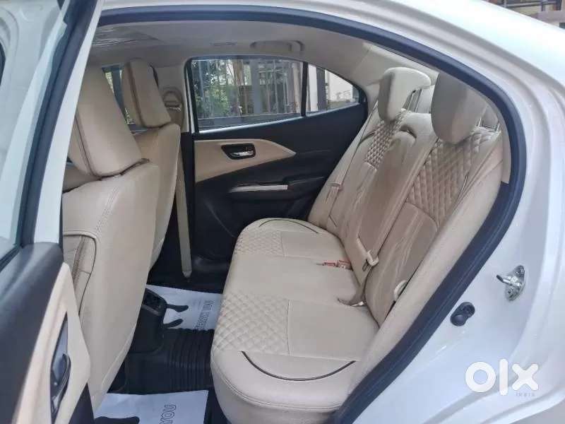 Maruti Suzuki Dzire Zxi Ags, 2025, Petrol