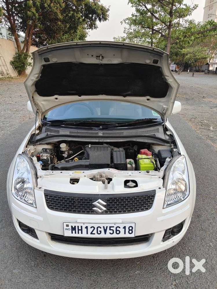 Maruti Suzuki Swift Vxi 1.2 Abs Bs-iv, 2011, Petrol
