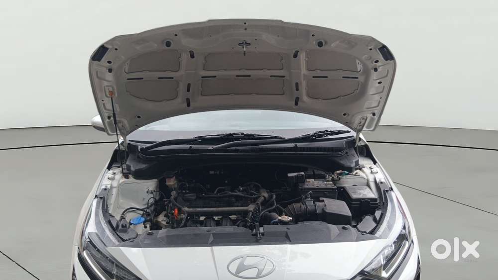 Hyundai New I20 1.2 Asta (o) Ivt, 2024, Petrol