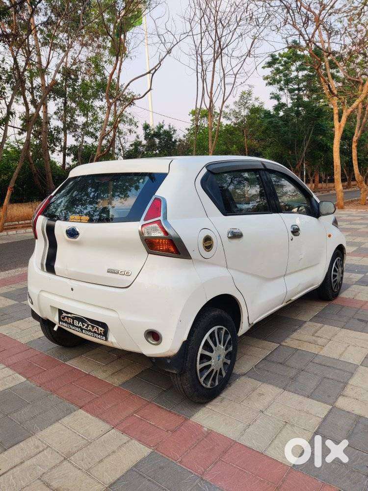 Datsun Redigo T Option, 2017, Petrol