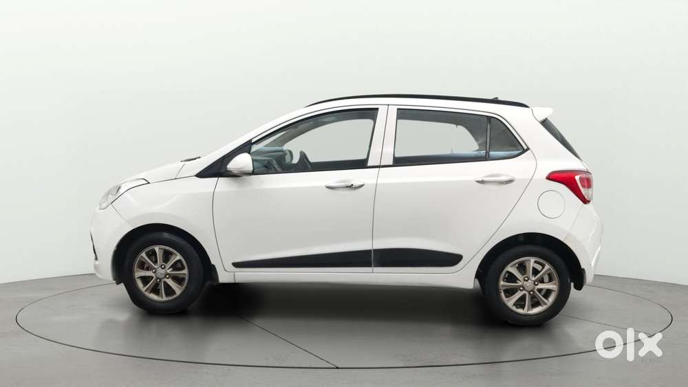 Hyundai Grand I10 1.2 Kappa Vtvt Asta (o) At, 2016, Petrol