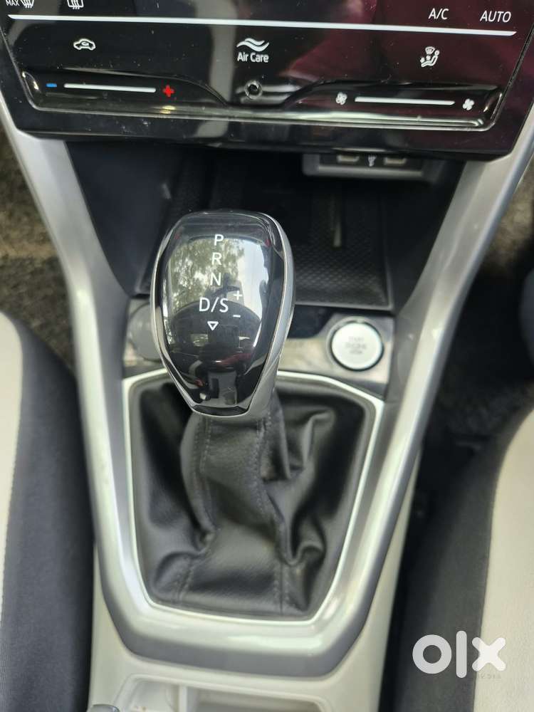 Volkswagen Tiguan, 2022, Petrol