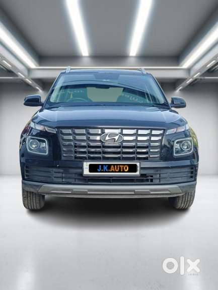 Hyundai Venue 1.2 S (o), 2022, Petrol