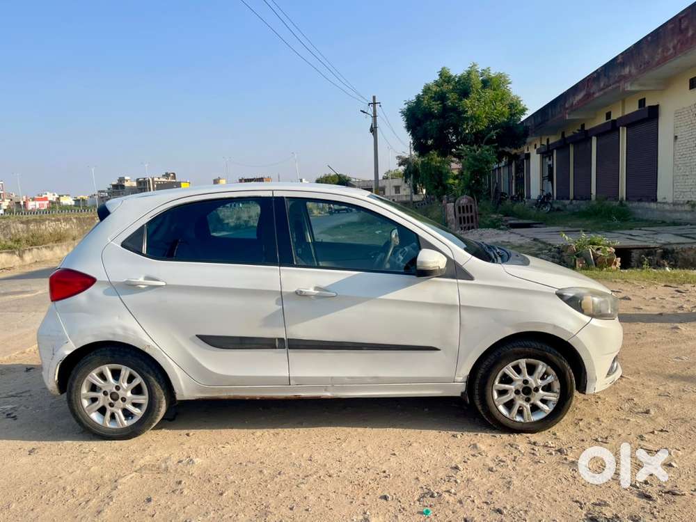 Tata Tiago Petrol 2016