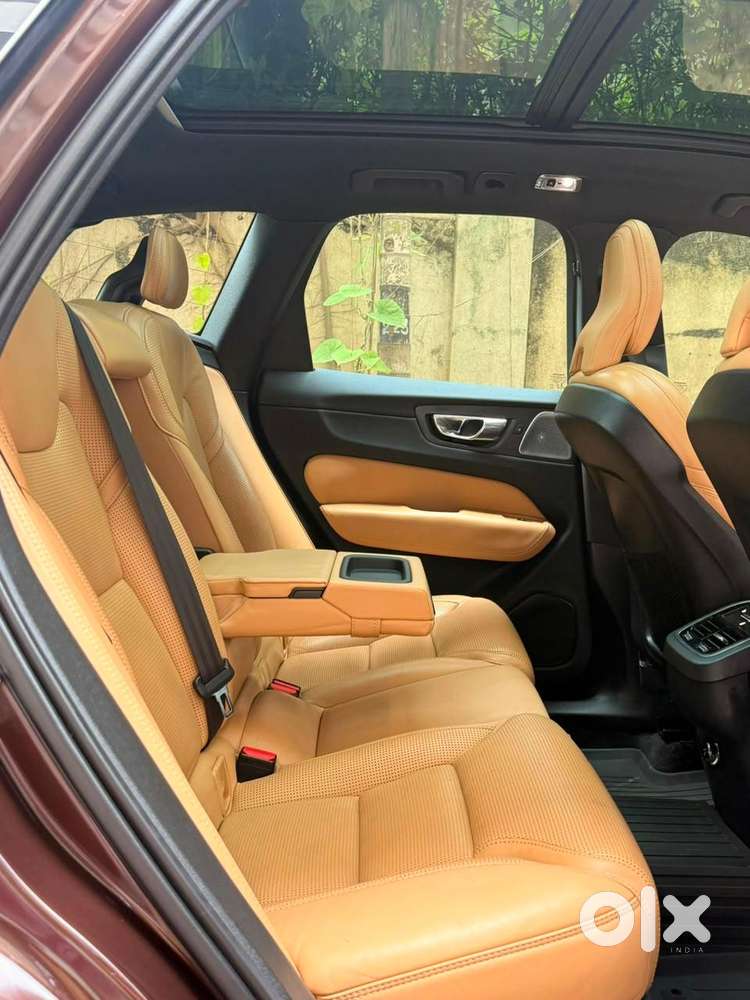 Volvo Xc60 D5 Inscription, 2019, Diesel