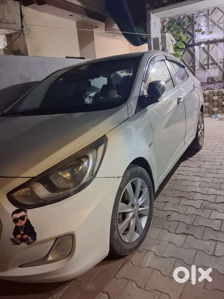 Hyundai Verna Fluidic 2015