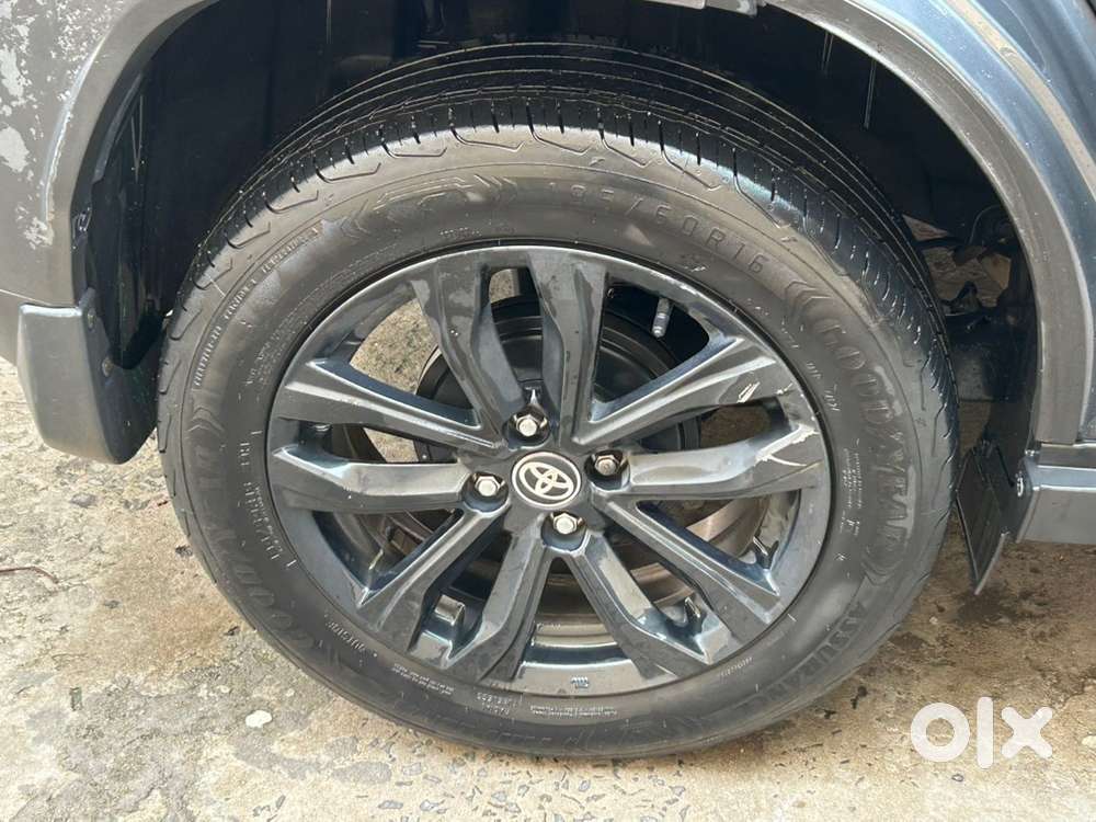 Toyota Urban Cruiser 2024