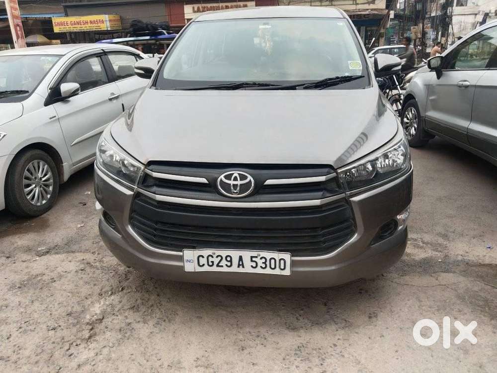 Toyota Innova Crysta 2.4 G Mt 8s, 2016, Diesel