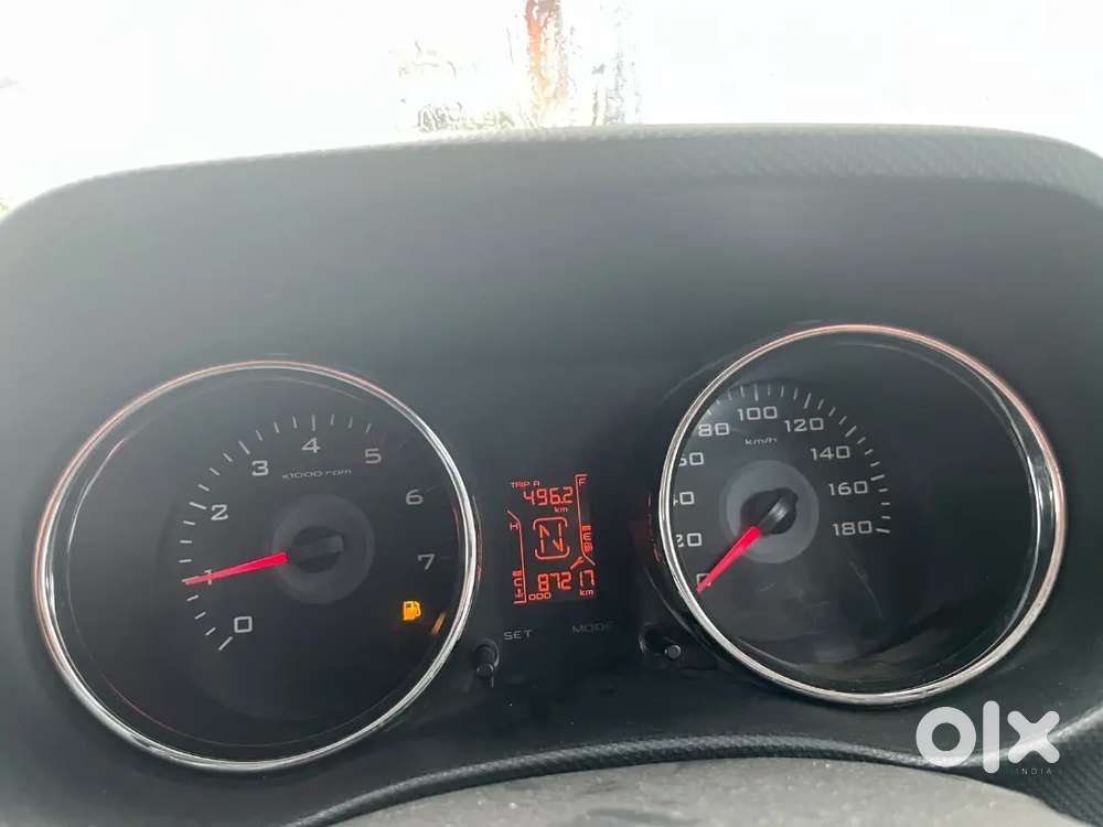 Mahindra Tuv 300 2017 Diesel Manual Top And Variant